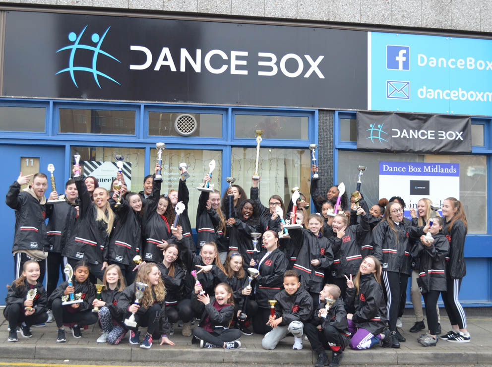Filtermist sponsors dance group in World Championship